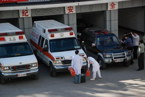 盐亭县救护车转院
